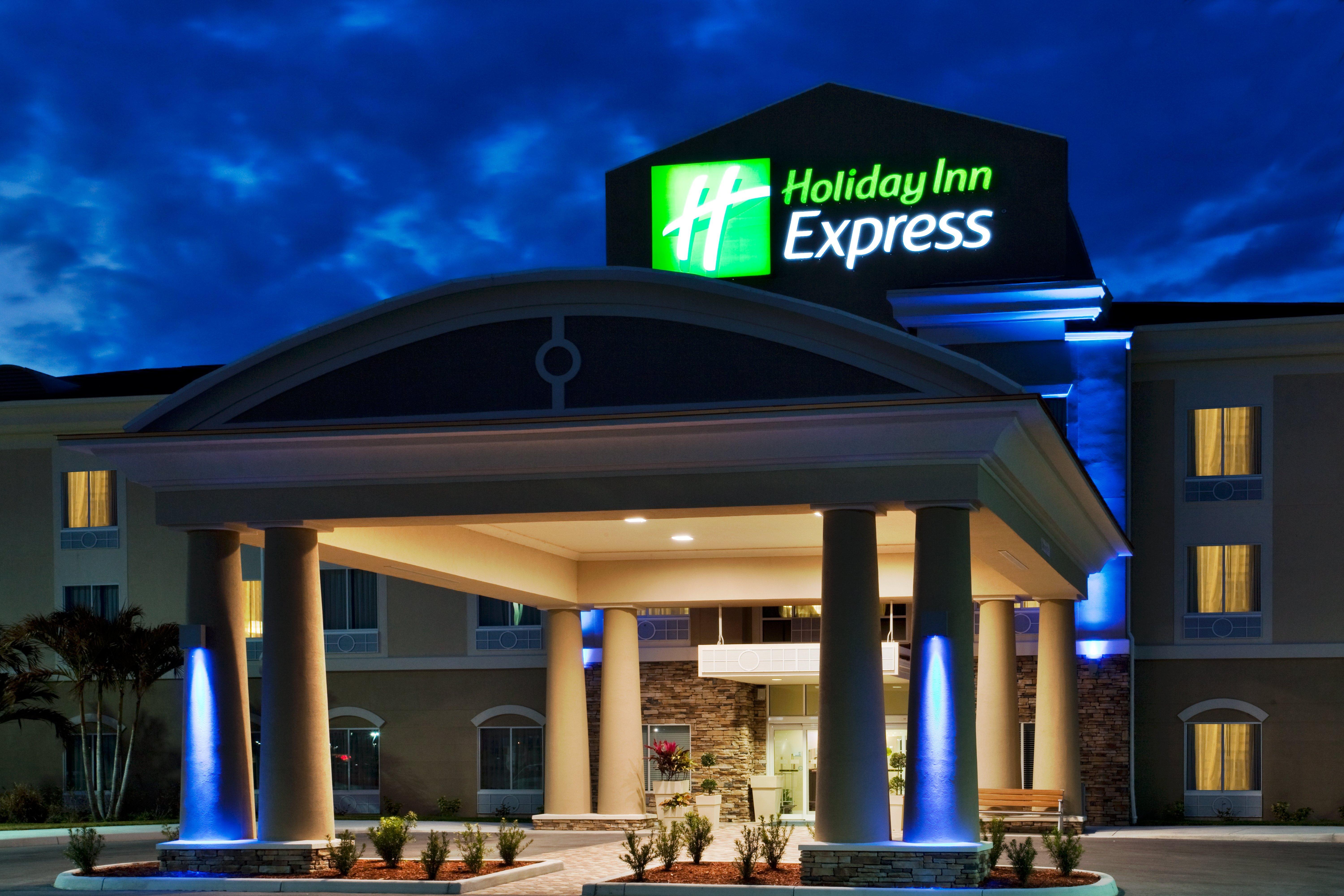 Holiday Inn Express Lake Wales North-Winter Haven By Ihg Waverly Exterior foto
